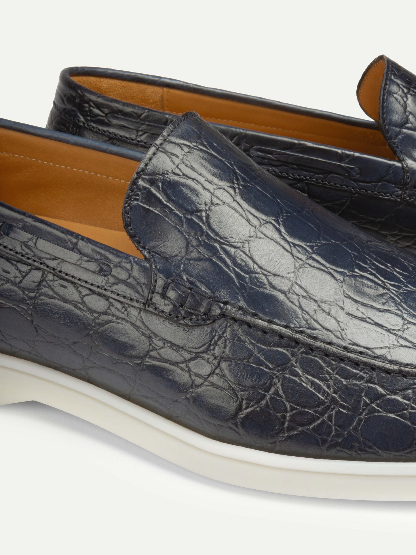 Timeless Loafers K001